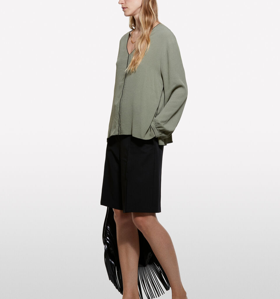 Military green oversized blouse - women's blouses - Military Green | Sisley image number 1